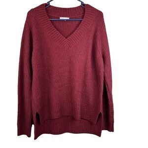 Emory Park Size Medium Long Sleeve V-Neck Ribbed Maroon Hi-Lo Sweater